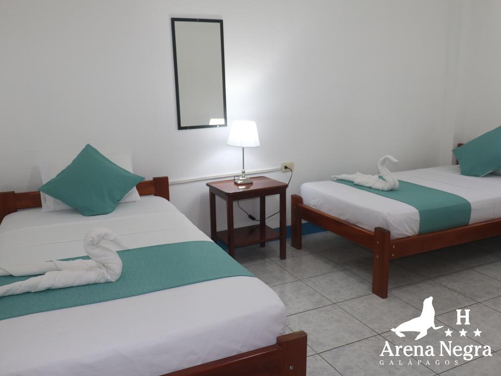 Hostal Arena Negra Puerto Ayora  Εξωτερικό φωτογραφία