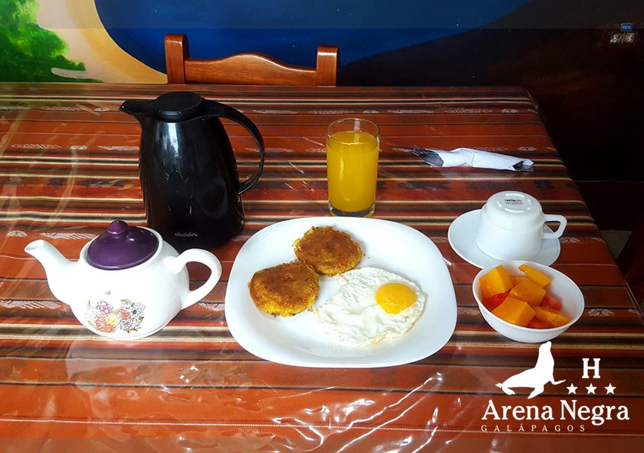 Hostal Arena Negra Puerto Ayora  Εξωτερικό φωτογραφία